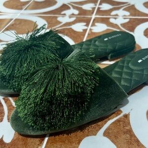 New Birdies The SongBird Emerald Green Pom-Pom Velvet Slide Sandals -